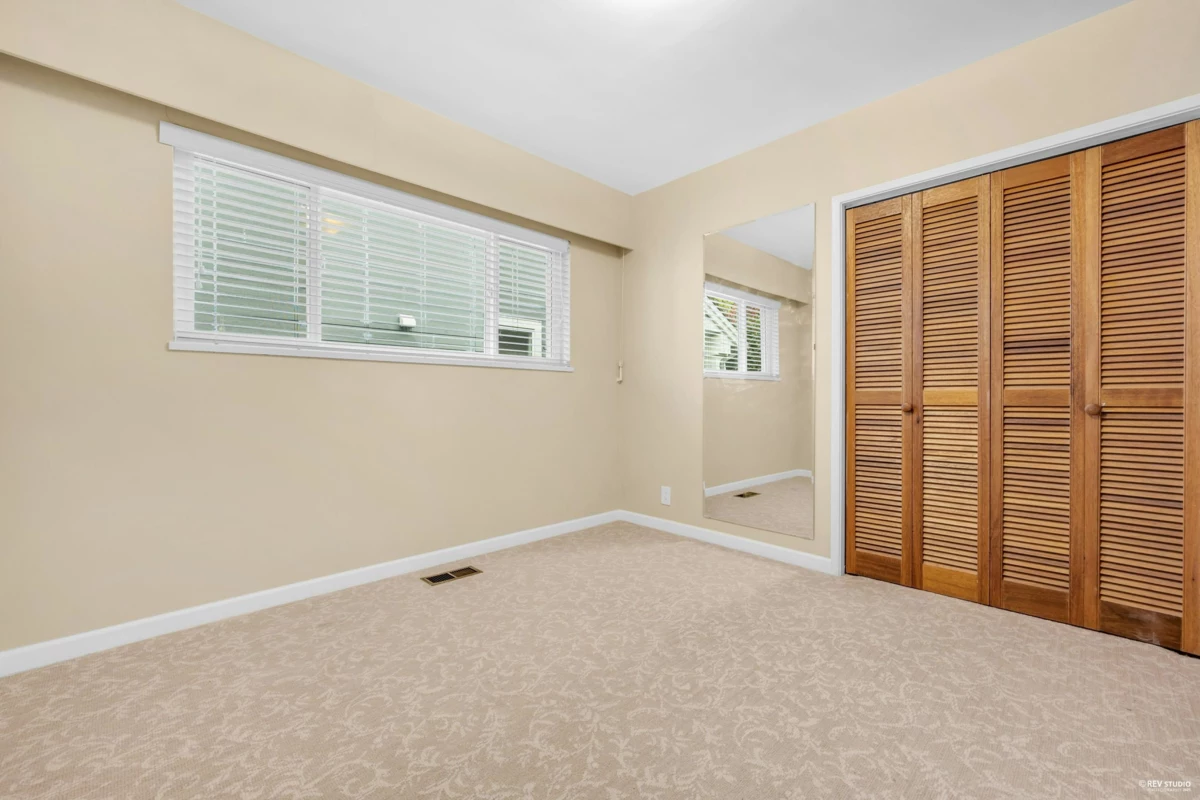 Powder Room Photo of 2056 W 29th Avenue, Vancouver, BC