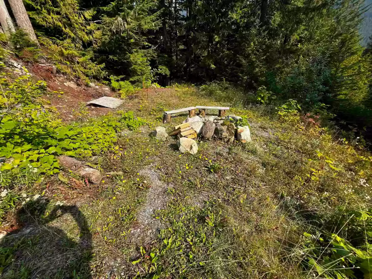 Kitchen Photo of 14970 Parkview Avenue, Sunshine Valley, BC