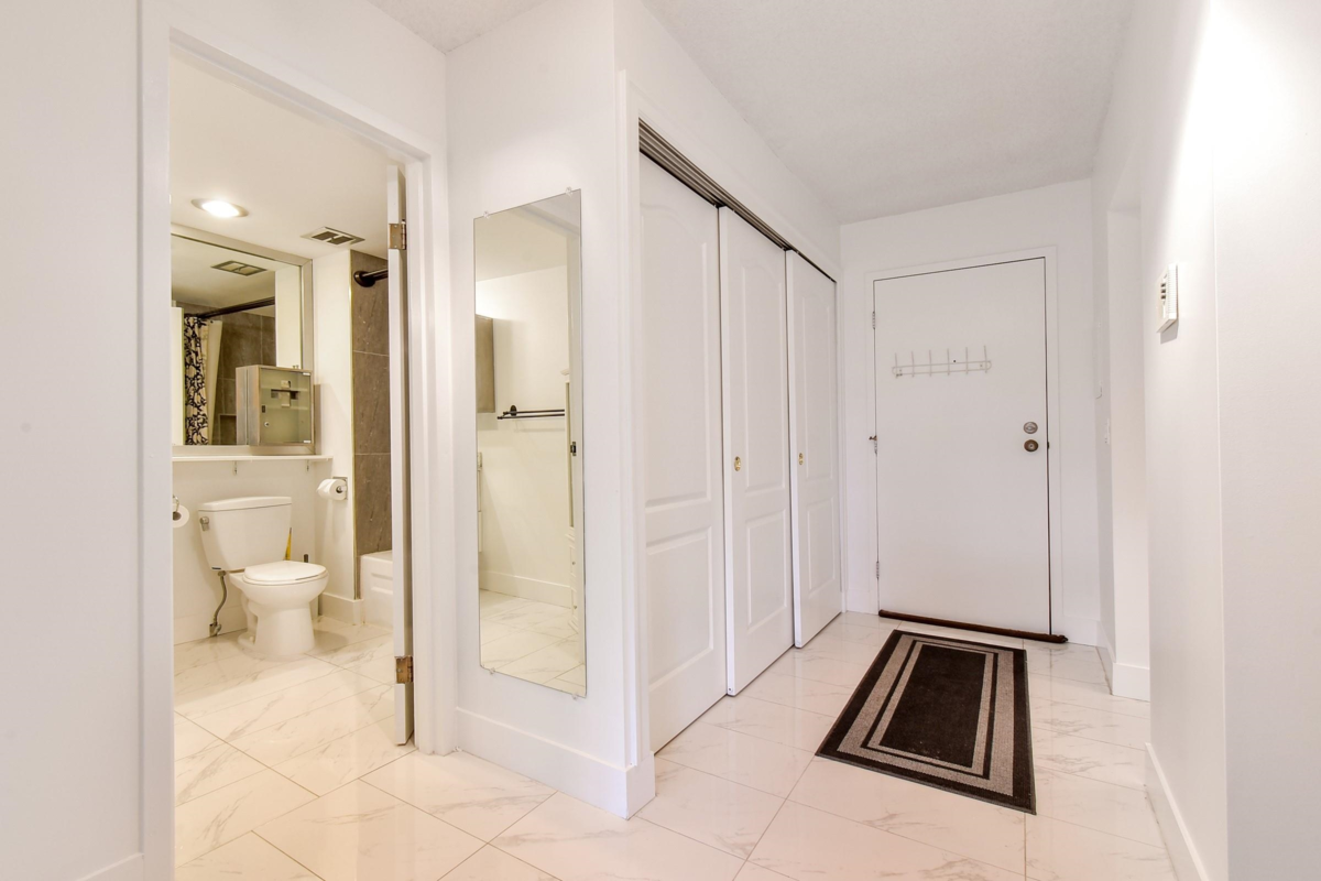 Exterior Rear Photo of 307 1320 Fir Street, White Rock, BC