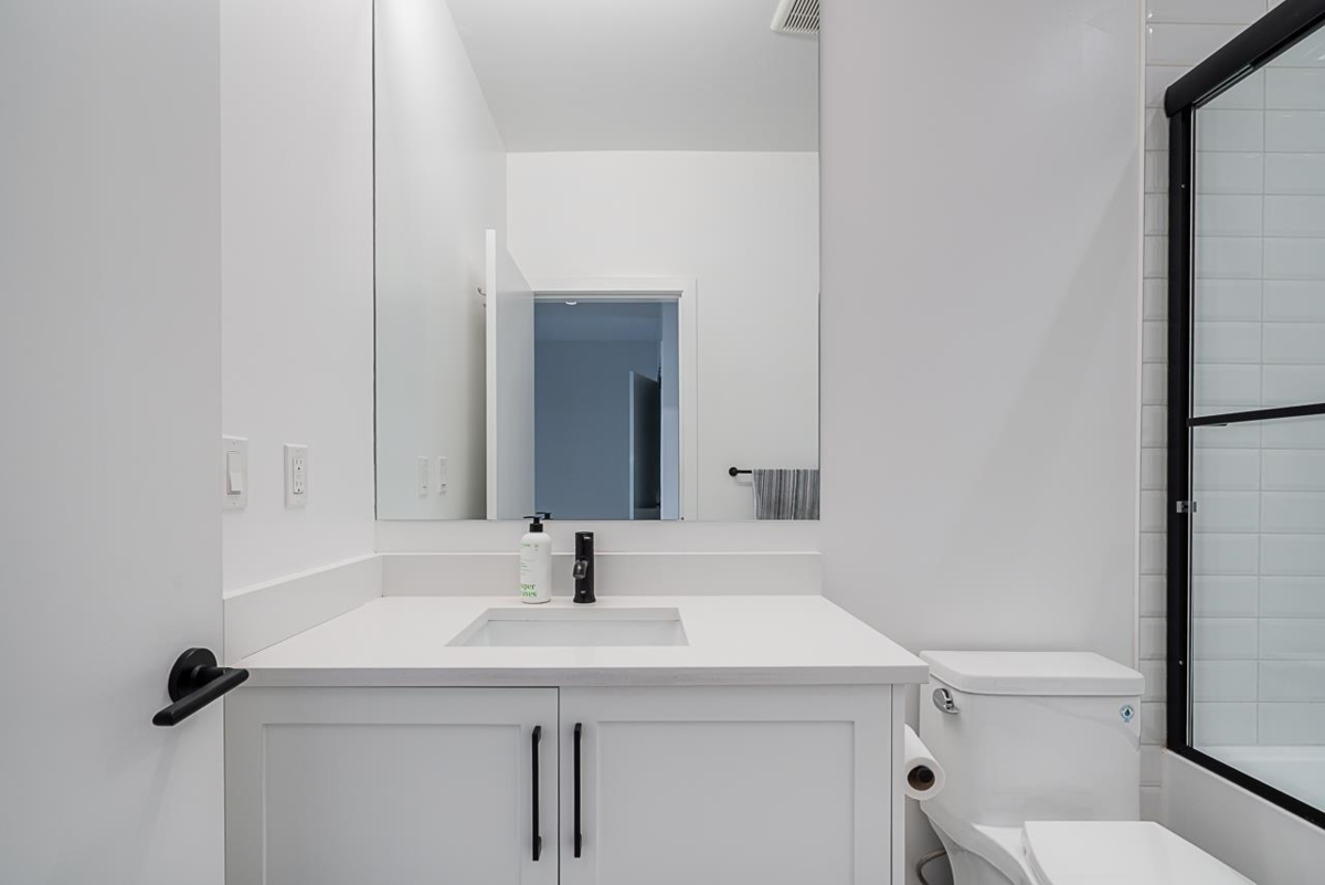 Hallway Photo of 9 7127 193a Street, Surrey, BC