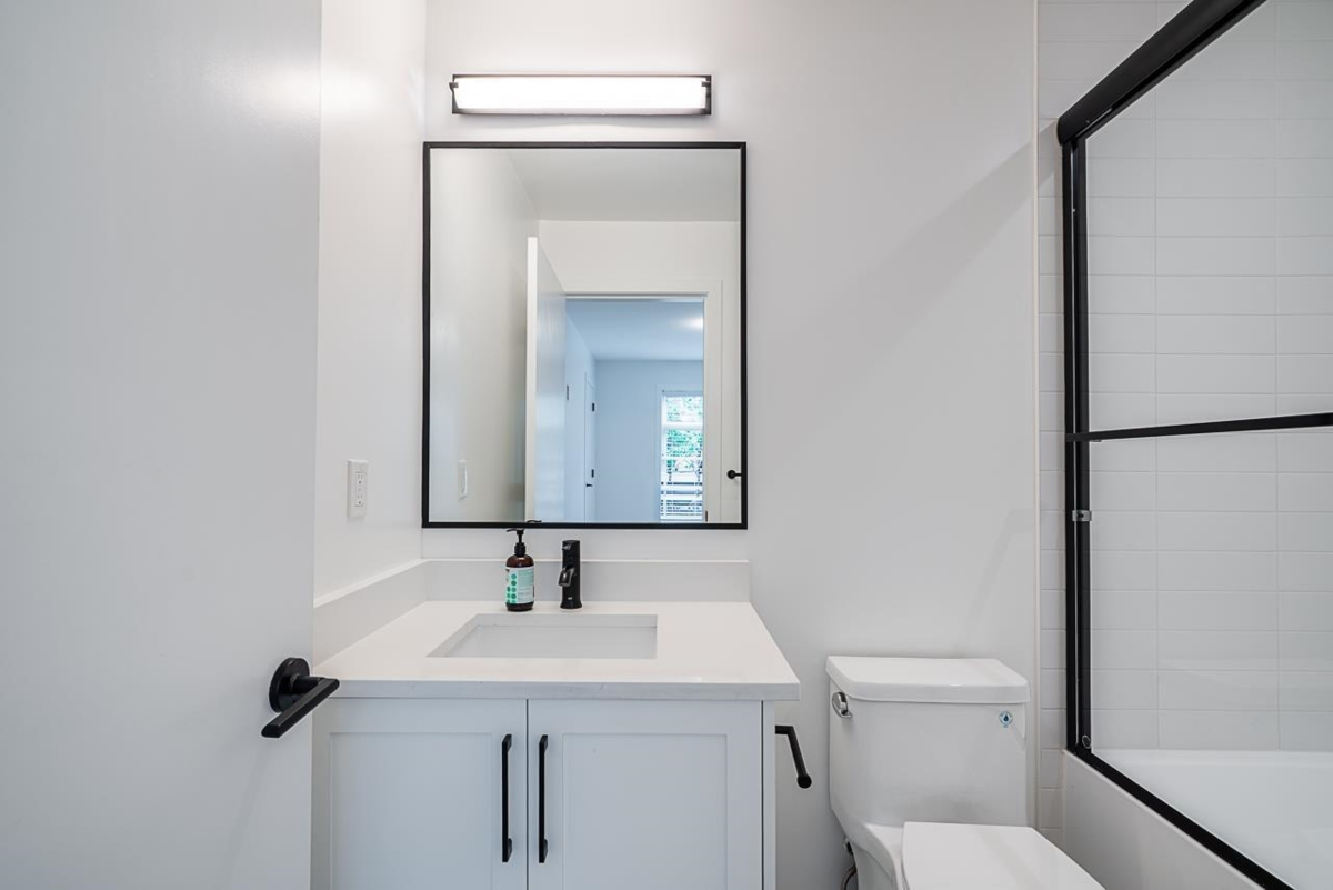 Outdoor Patio Photo of 9 7127 193a Street, Surrey, BC