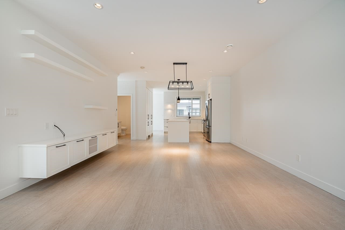 Walk-In Closet Photo of 9 7127 193a Street, Surrey, BC