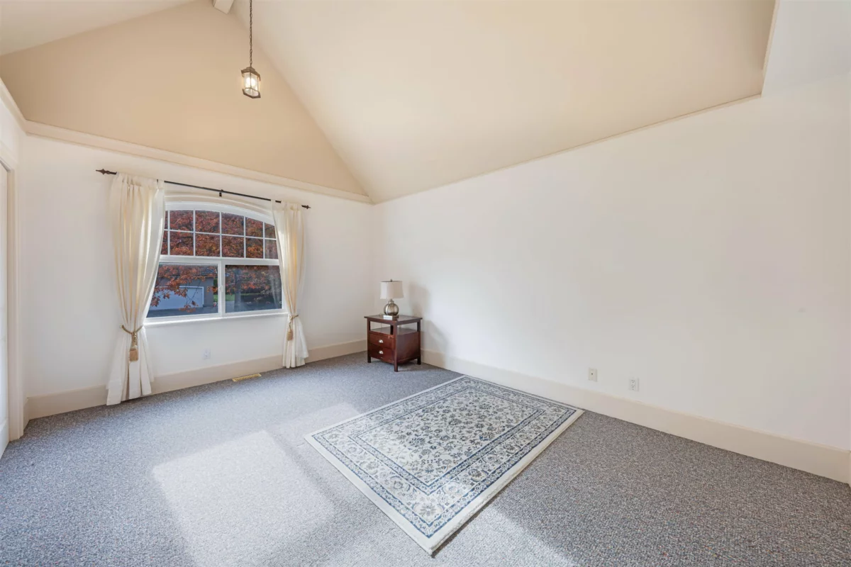 Entry Foyer Photo of , Surrey, BC