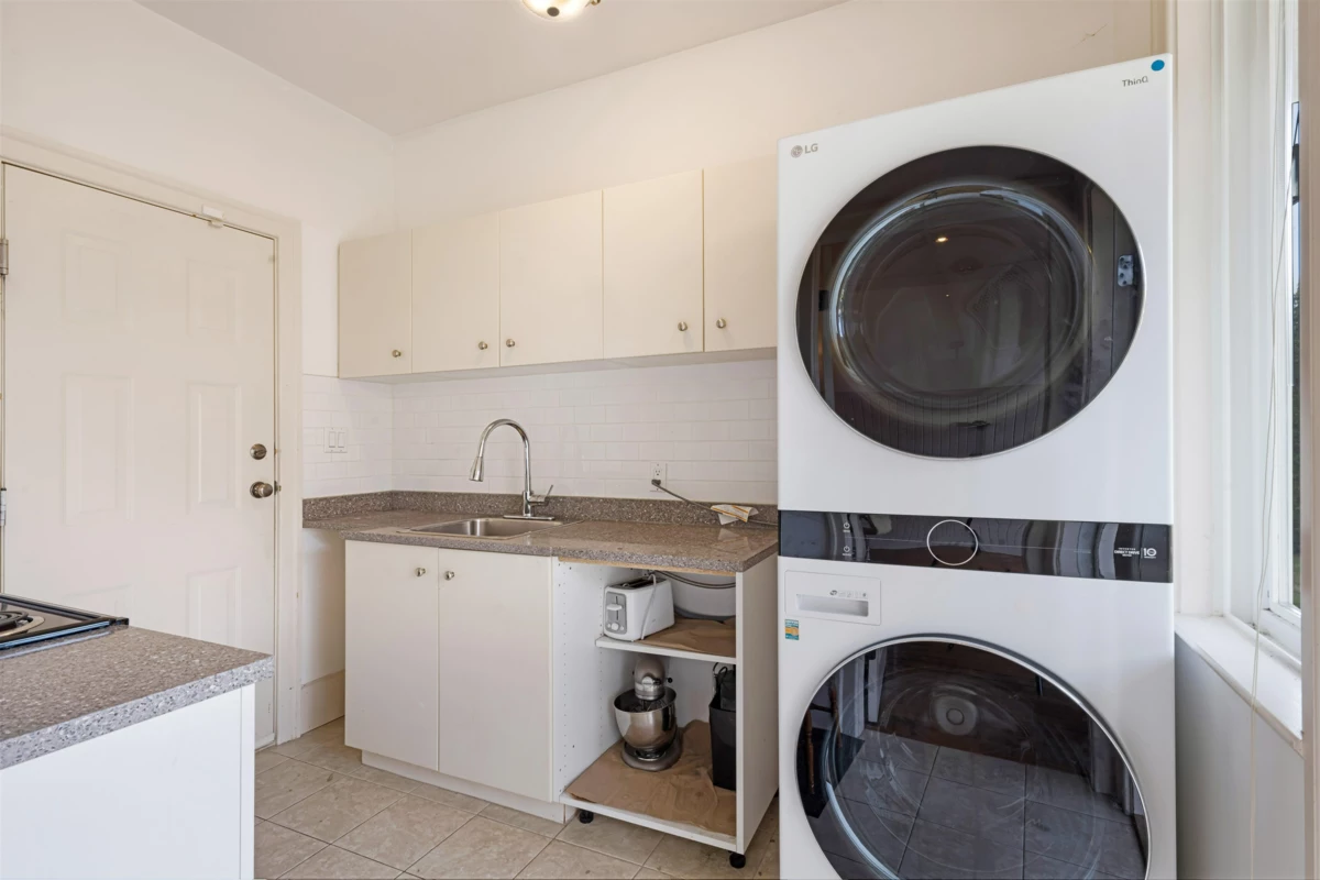 Loft / Bonus Room Photo of , Surrey, BC