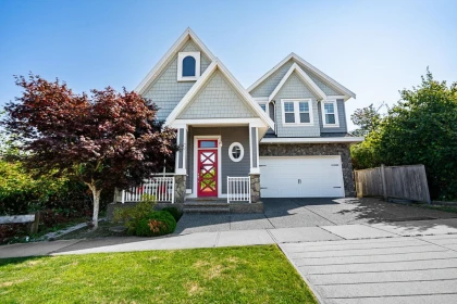 6158 143 Street, Surrey, BC, Surrey — Single Family Residence for sale