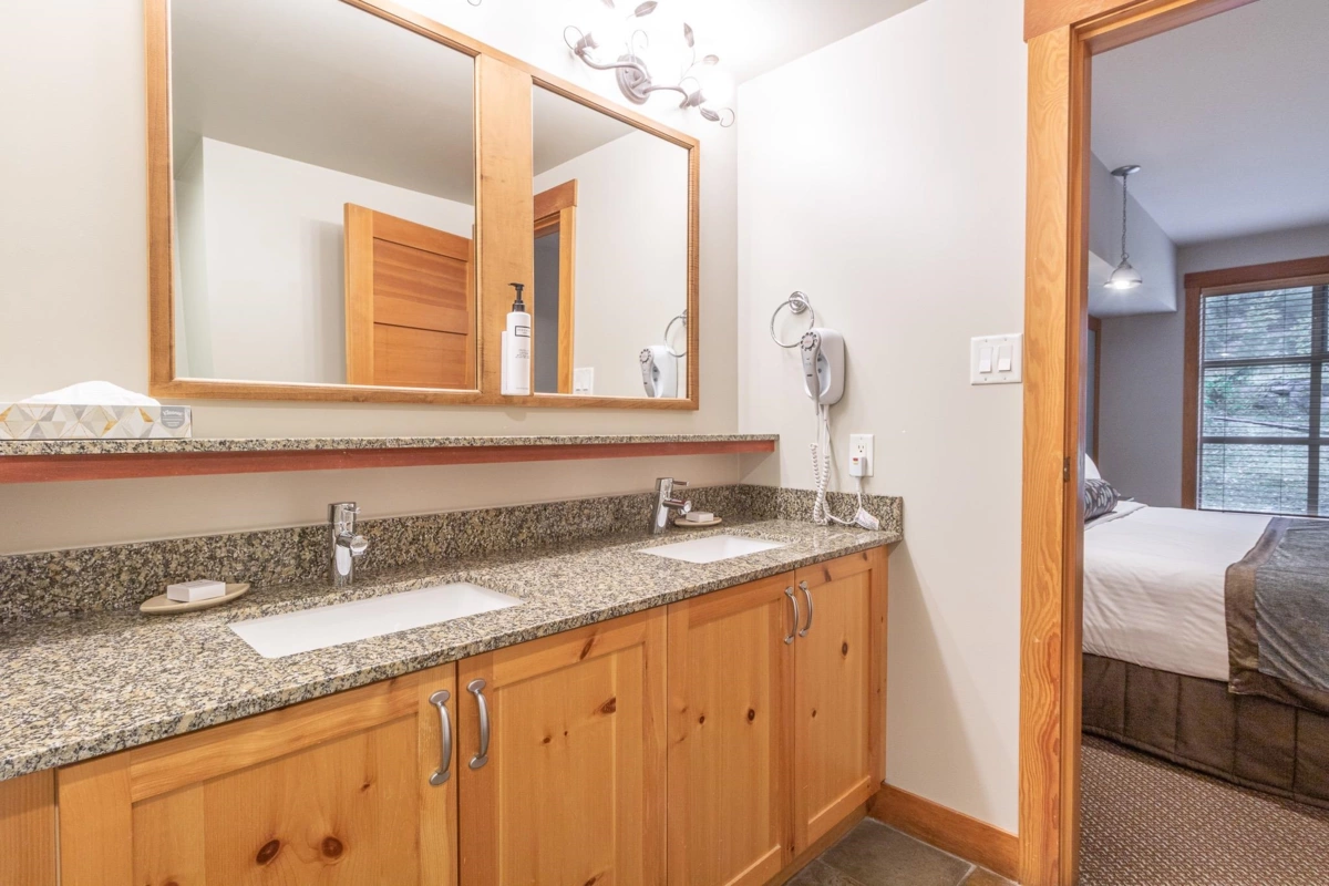 Backyard Photo of 334B 2036 London Lane, Whistler, BC