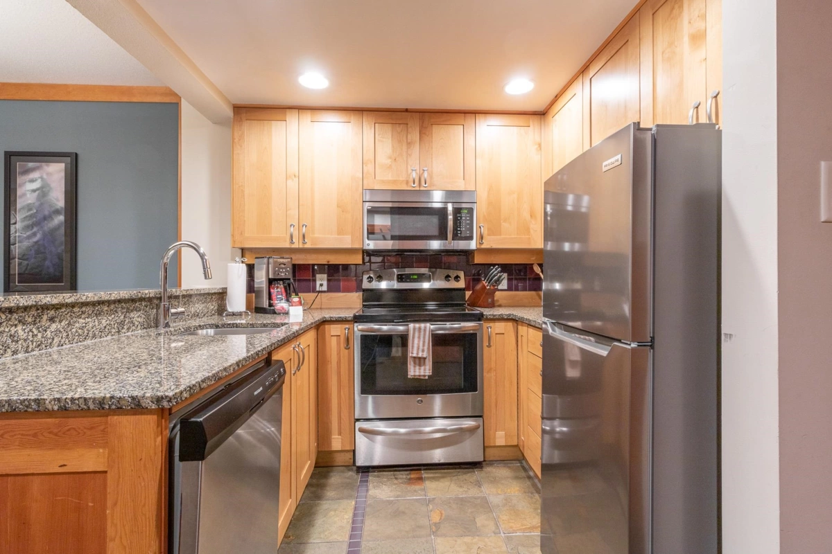 Dining Area Photo of 334B 2036 London Lane, Whistler, BC
