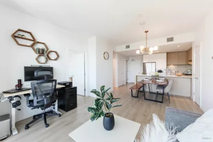 2703 567 Clarke Road, Coquitlam, BC, Coquitlam — Apartment/Condo for sale