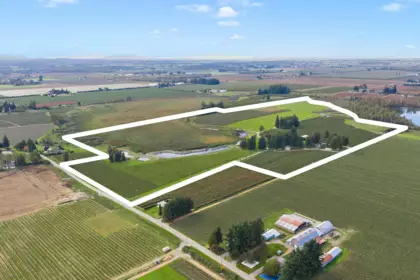 197 Clearbrook Road, Abbotsford, BC, Abbotsford — 3 bed single family residence for sale