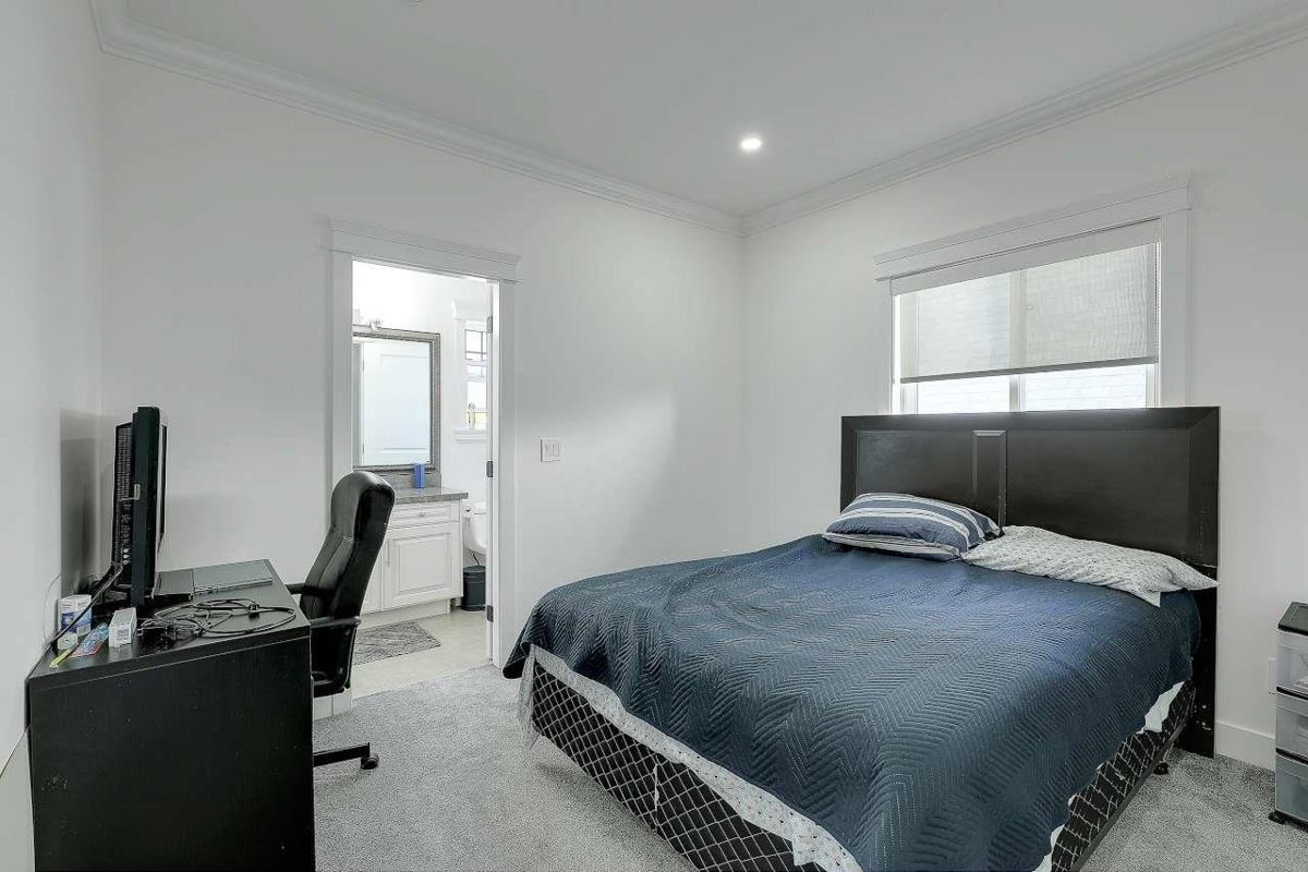 Basement Recreation Room Photo of 8232 144a Street, Surrey, BC