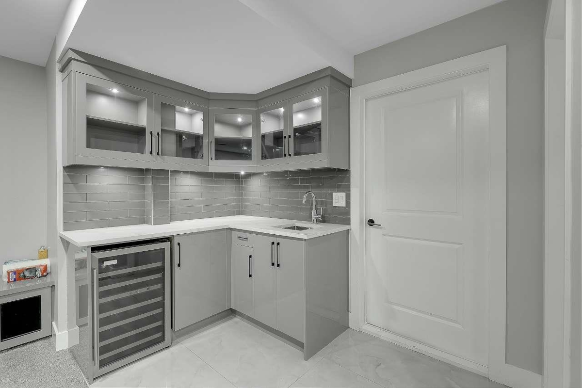 Guest Bathroom Photo of 8232 144a Street, Surrey, BC