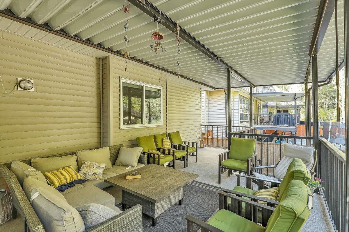 Loft / Bonus Room Photo of 8232 144a Street, Surrey, BC