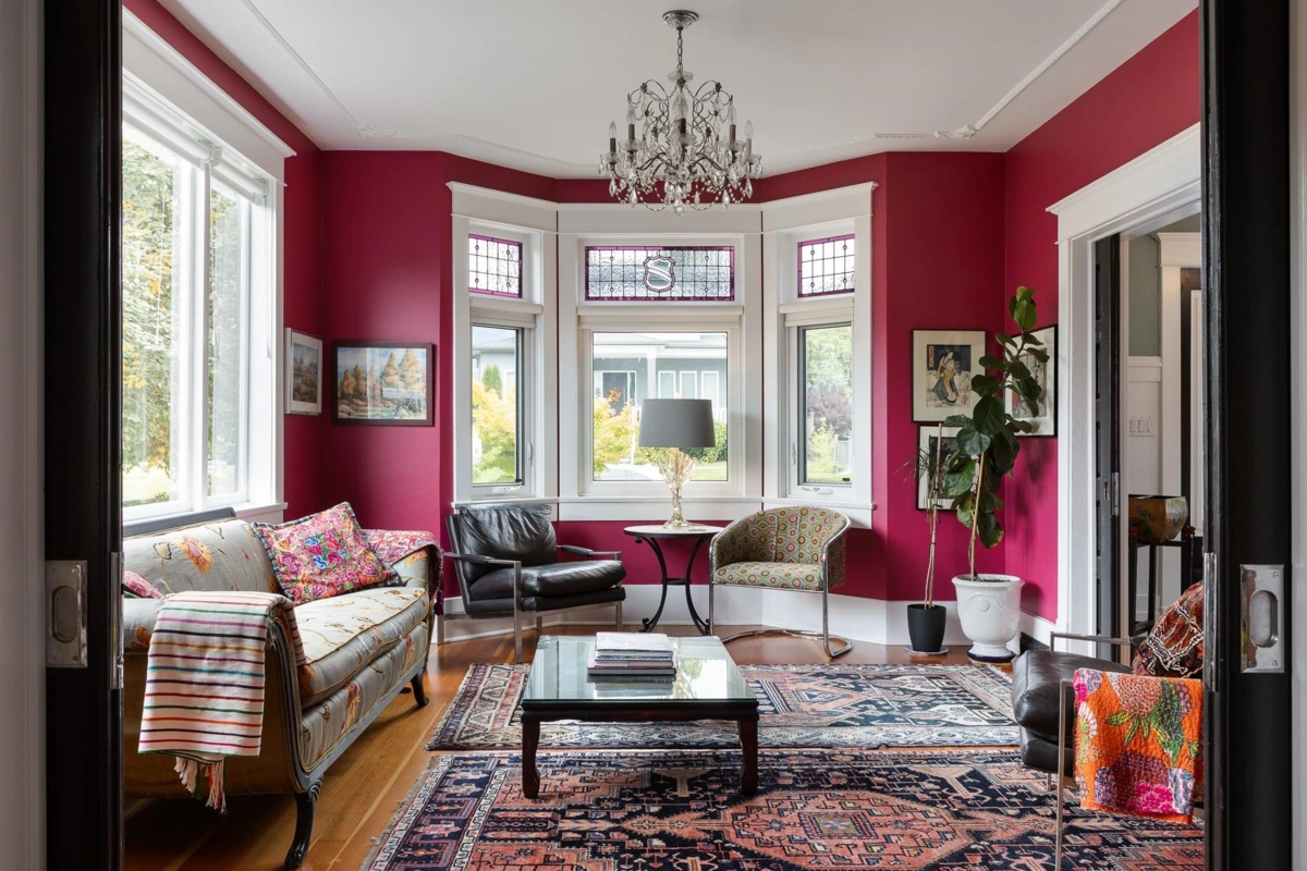 Breakfast Nook Photo of 529 E 11th Street, North Vancouver, BC