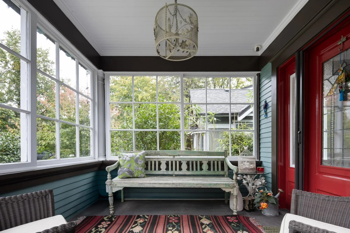 Family Room Photo of 529 E 11th Street, North Vancouver, BC