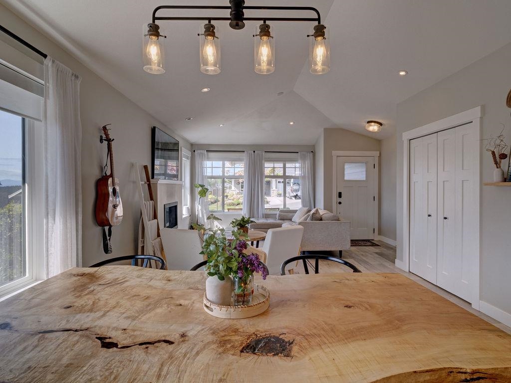 Bedroom 3 Photo of 6078 Kingbird Avenue, Sechelt, BC