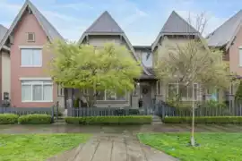 16454 25 Avenue, Surrey, BC