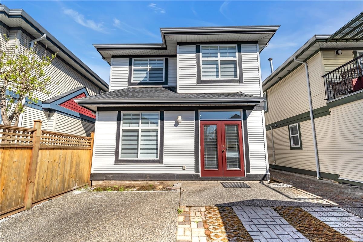 Backyard Photo of 14852 58 Avenue, Surrey, BC