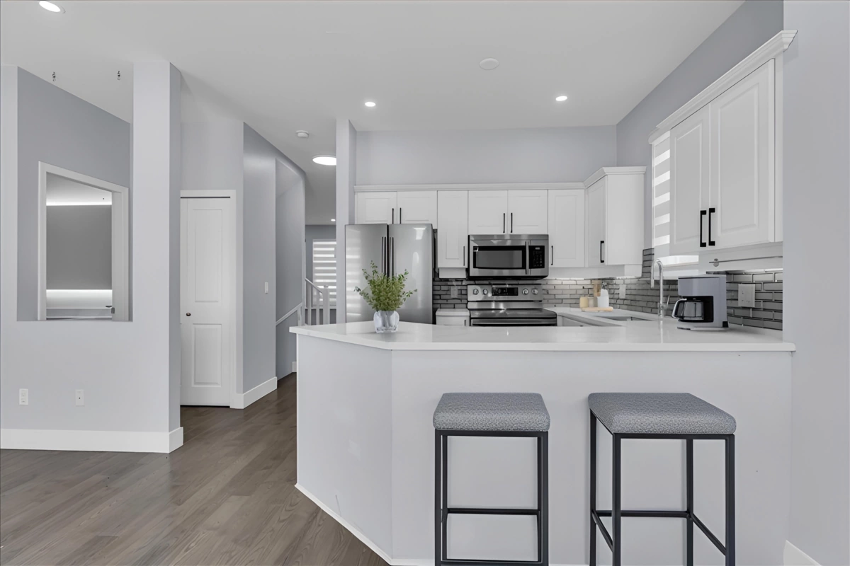 Living Room Photo of 14852 58 Avenue, Surrey, BC