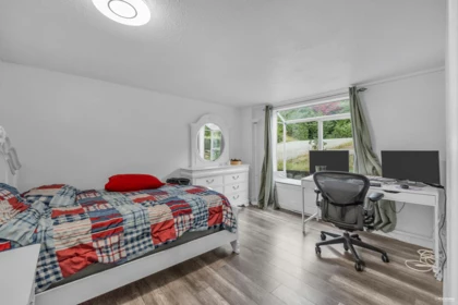 Hallway Photo of 4380 Woodcrest Road, West Vancouver, BC