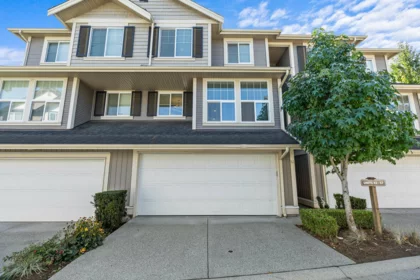 44 20831 70 Avenue, Langley, BC, Langley — Townhouse for sale