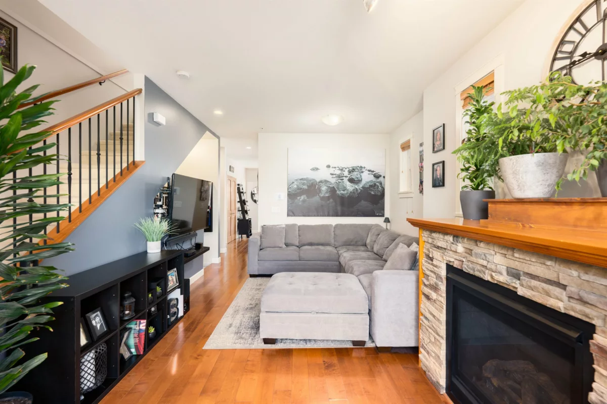Breakfast Nook Photo of 34 8068 207 Street, Langley, BC