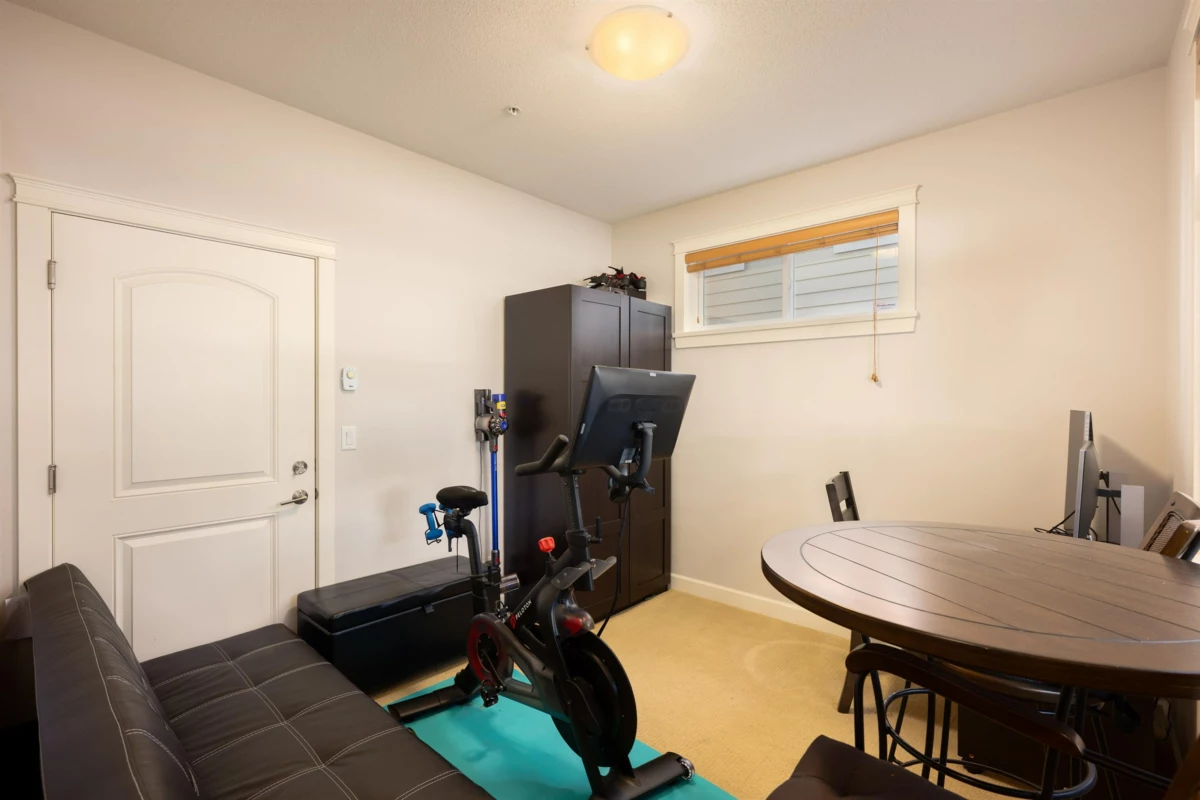 Powder Room Photo of 34 8068 207 Street, Langley, BC