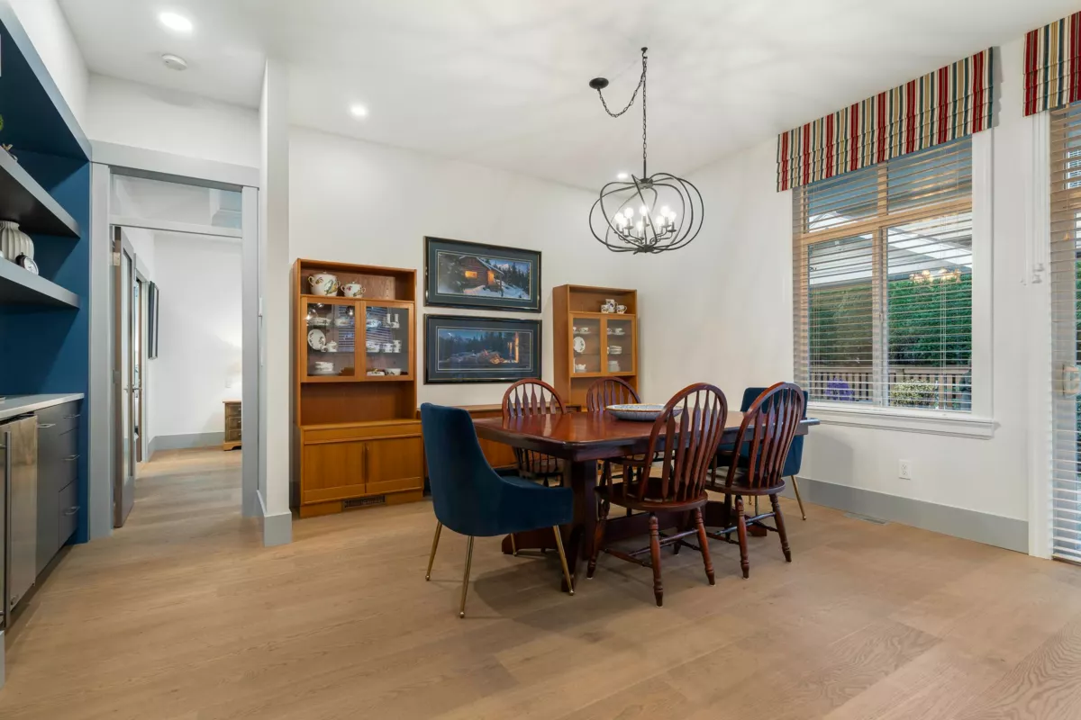 Walk-In Closet Photo of 76 14655 32 Avenue, Surrey, BC