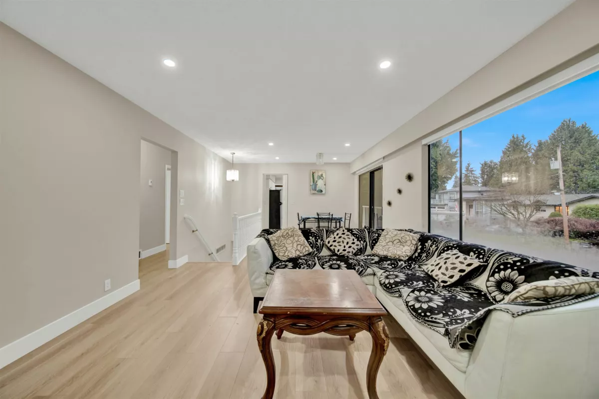 Dining Area Photo of 11715 83a Avenue, Delta, BC