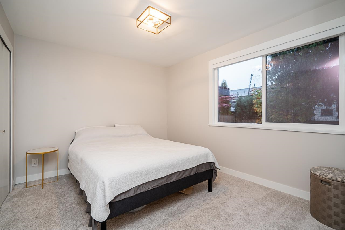 Basement Recreation Room Photo of 5458 Chestnut Crescent, Delta, BC