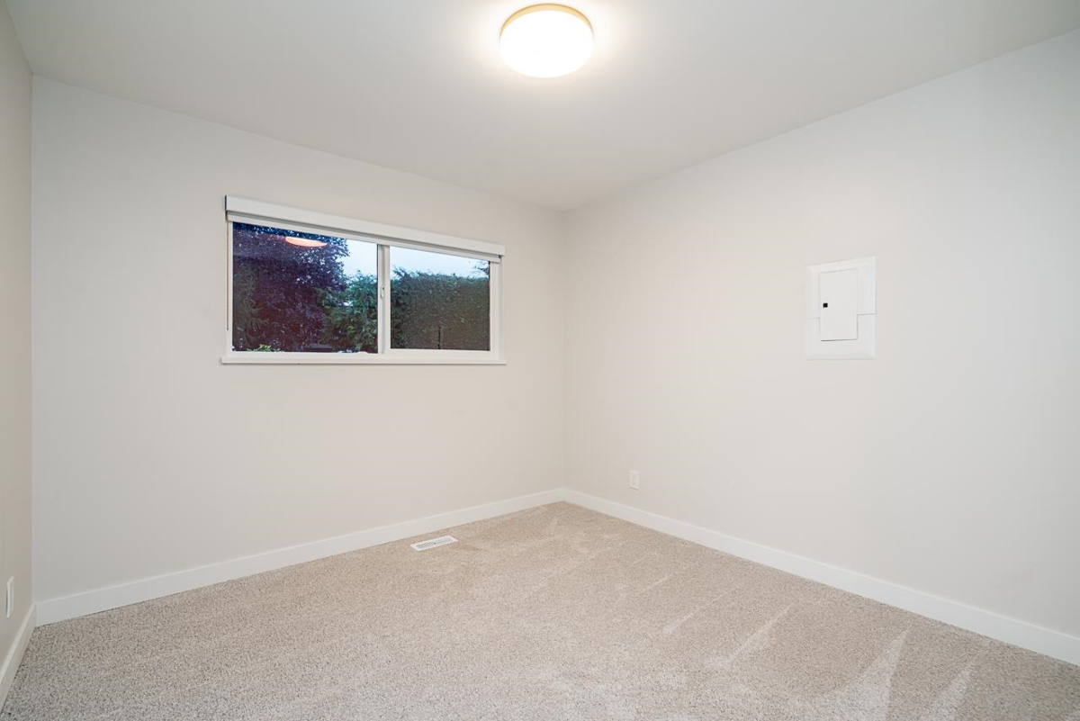 Front Yard Photo of 5458 Chestnut Crescent, Delta, BC