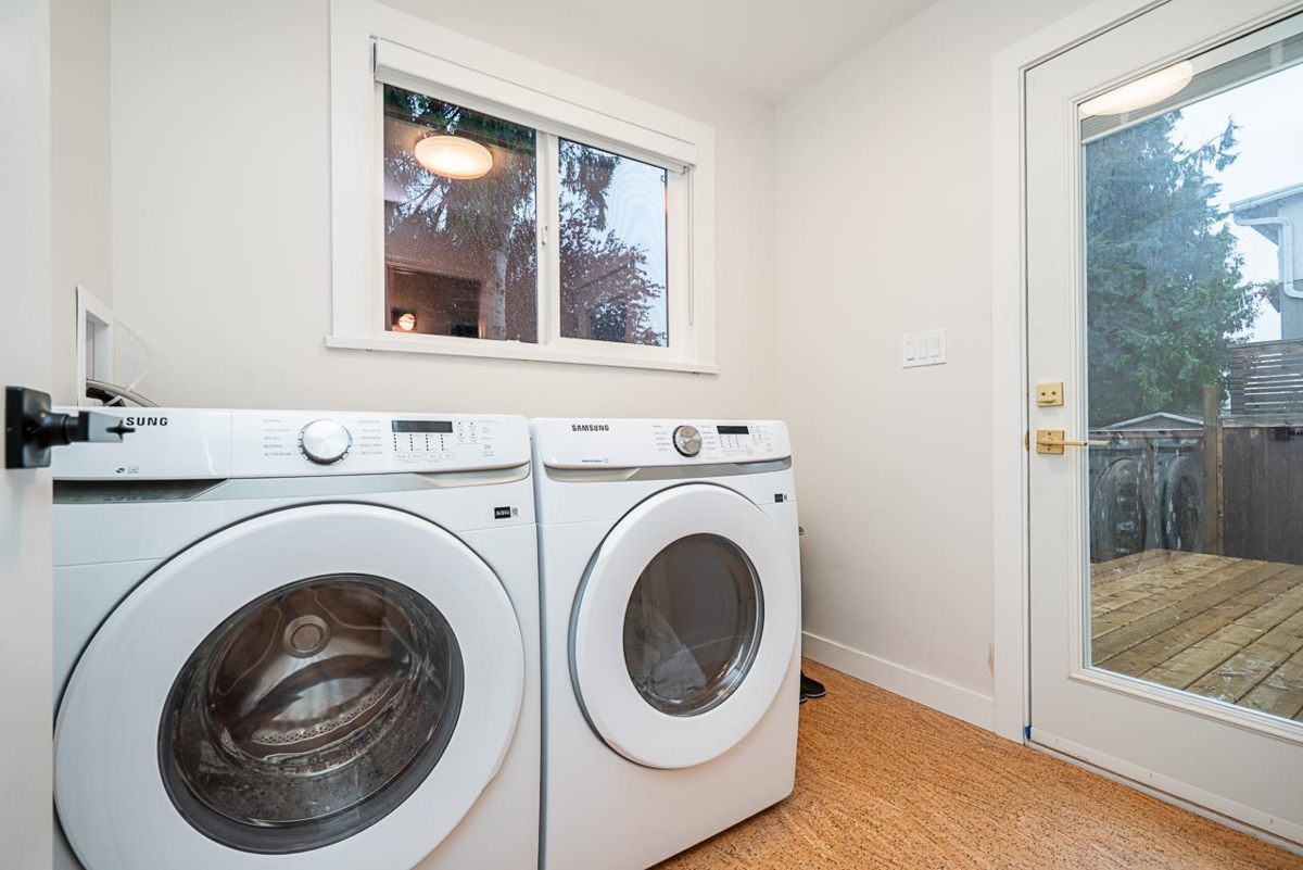 Hot Tub / Spa Photo of 5458 Chestnut Crescent, Delta, BC