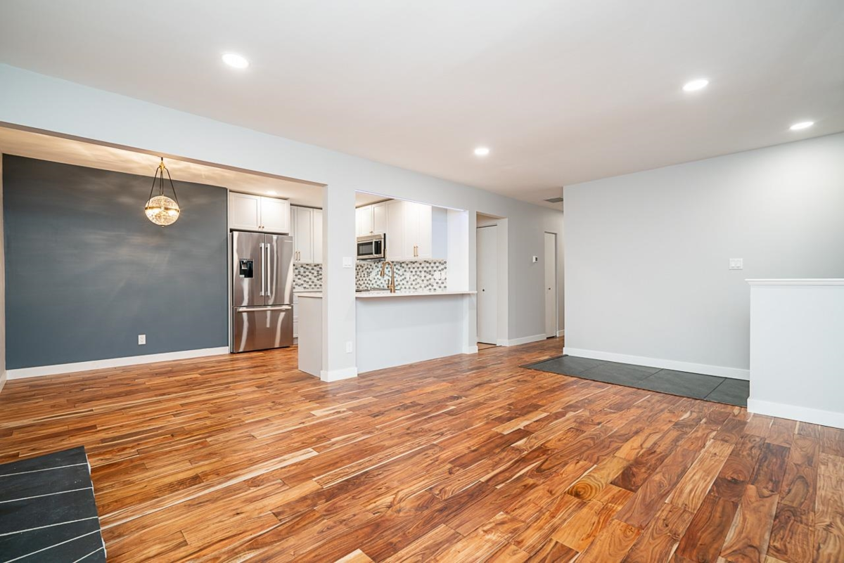 Kitchen Photo of 5458 Chestnut Crescent, Delta, BC