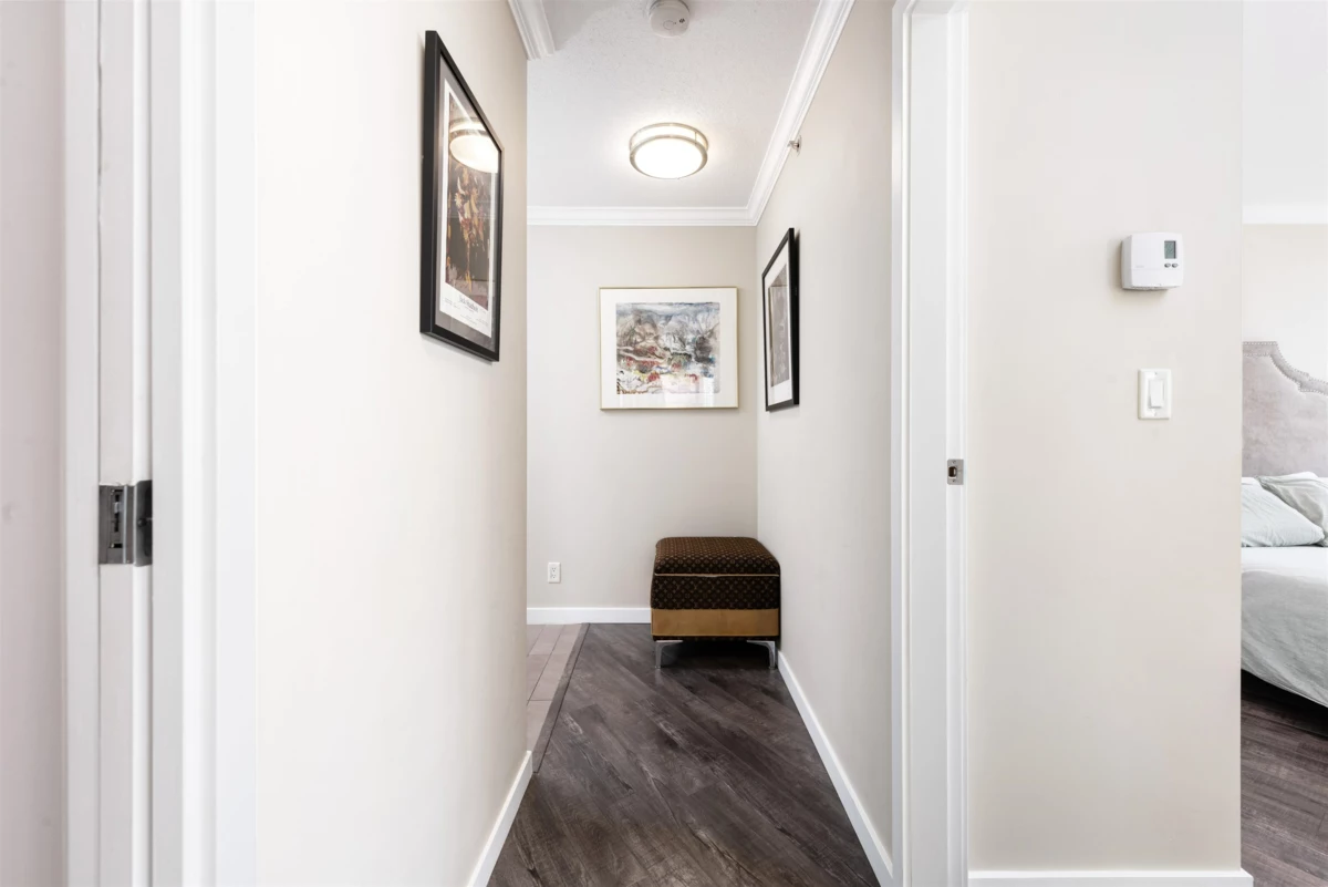 Dining Area Photo of 1606 33 Smithe Street, Vancouver, BC