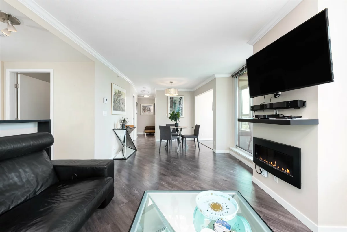 Living Room Photo of 1606 33 Smithe Street, Vancouver, BC