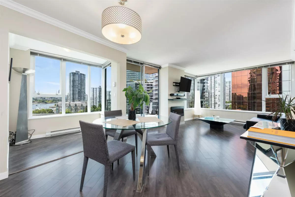 Pantry Photo of 1606 33 Smithe Street, Vancouver, BC