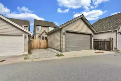 Staircase Photo of 14636 36a Avenue, Surrey, BC