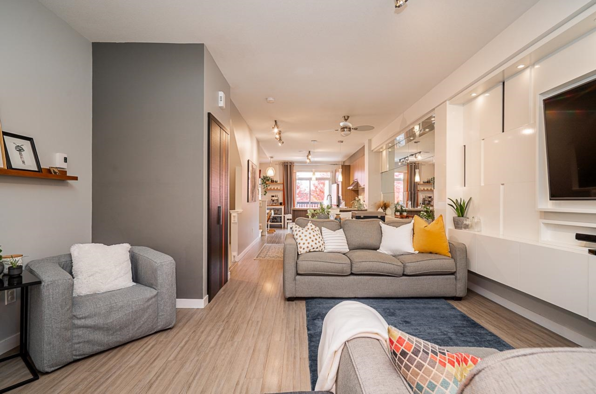 Dining Area Photo of 3 1338 Hames Crescent, Coquitlam, BC