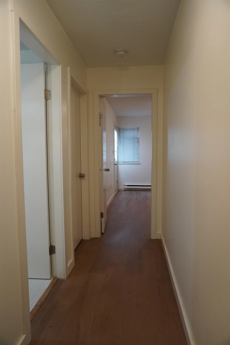 Entry Foyer Photo of 106 1868 E 11th Avenue, Vancouver, BC