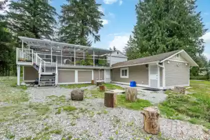 9703 Dewdney Trunk Road, Mission, BC, Steelhead — 4 bed single family residence for sale
