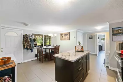 Family Room Photo of 9703 Dewdney Trunk Road, Mission, BC