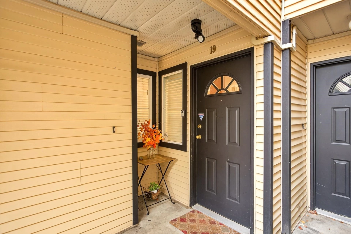 Living Room Photo of 19 1200 Brunette Avenue, Coquitlam, BC