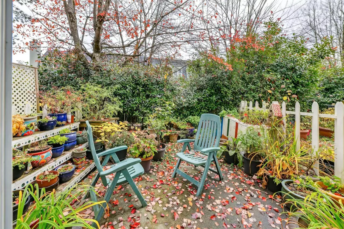 Primary Bathroom Photo of 19 1200 Brunette Avenue, Coquitlam, BC