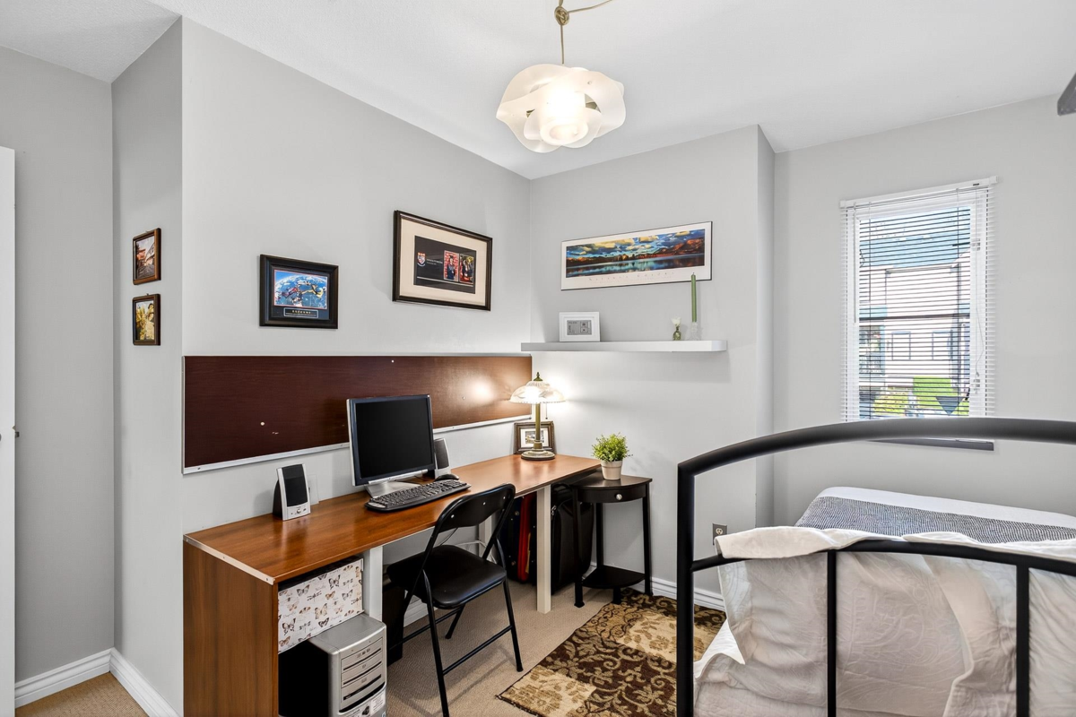 Swimming Pool Photo of 19 1200 Brunette Avenue, Coquitlam, BC