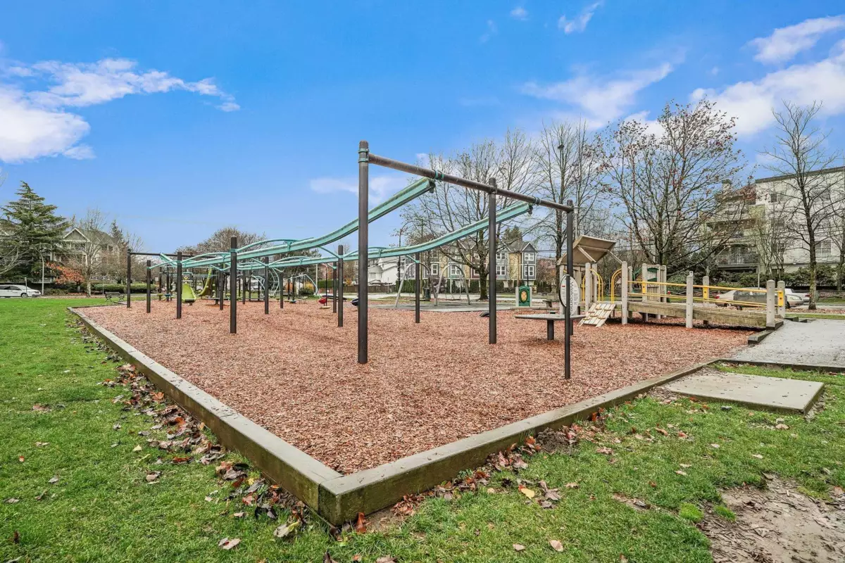 Loft / Bonus Room Photo of 303 5465 201 Street, Langley, BC