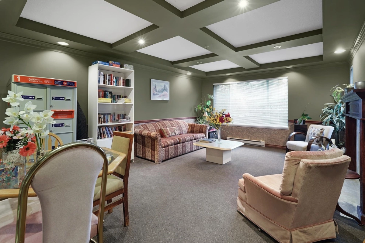 Powder Room Photo of 303 5465 201 Street, Langley, BC