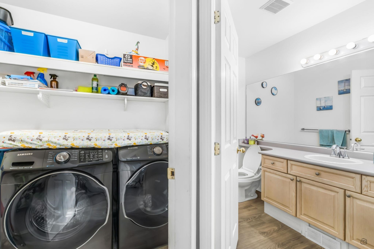 Breakfast Nook Photo of 144 3080 Townline Road, Abbotsford, BC