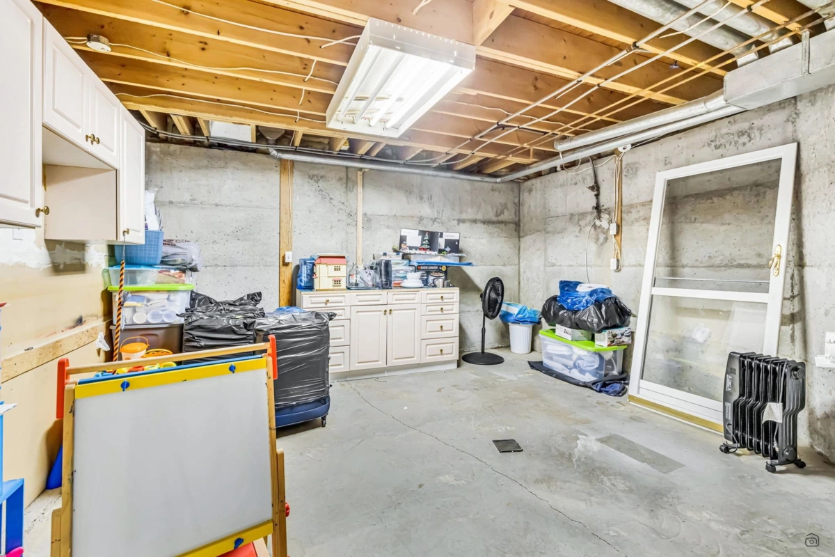 Hallway Photo of 144 3080 Townline Road, Abbotsford, BC