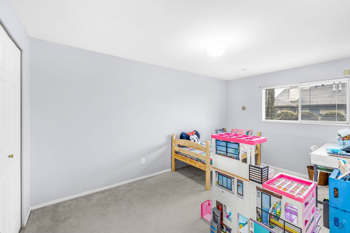 Mudroom Photo of 144 3080 Townline Road, Abbotsford, BC