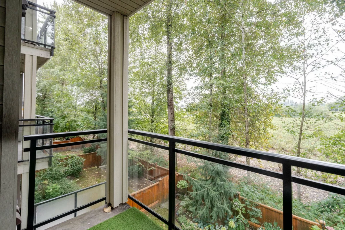 Outdoor Patio Photo of A217 20211 66 Avenue, Langley, BC