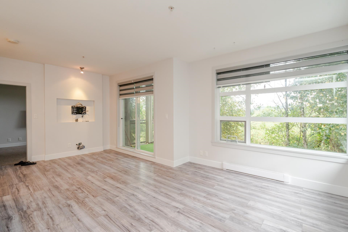 Primary Bathroom Photo of A217 20211 66 Avenue, Langley, BC